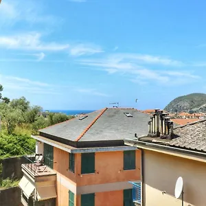  Apartment La Pulce Salata