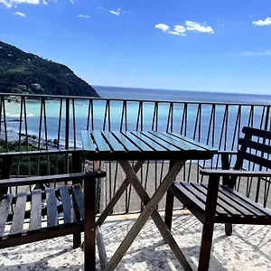  Holiday home Ocean View With Fast Wi-fi And Elevator To Town